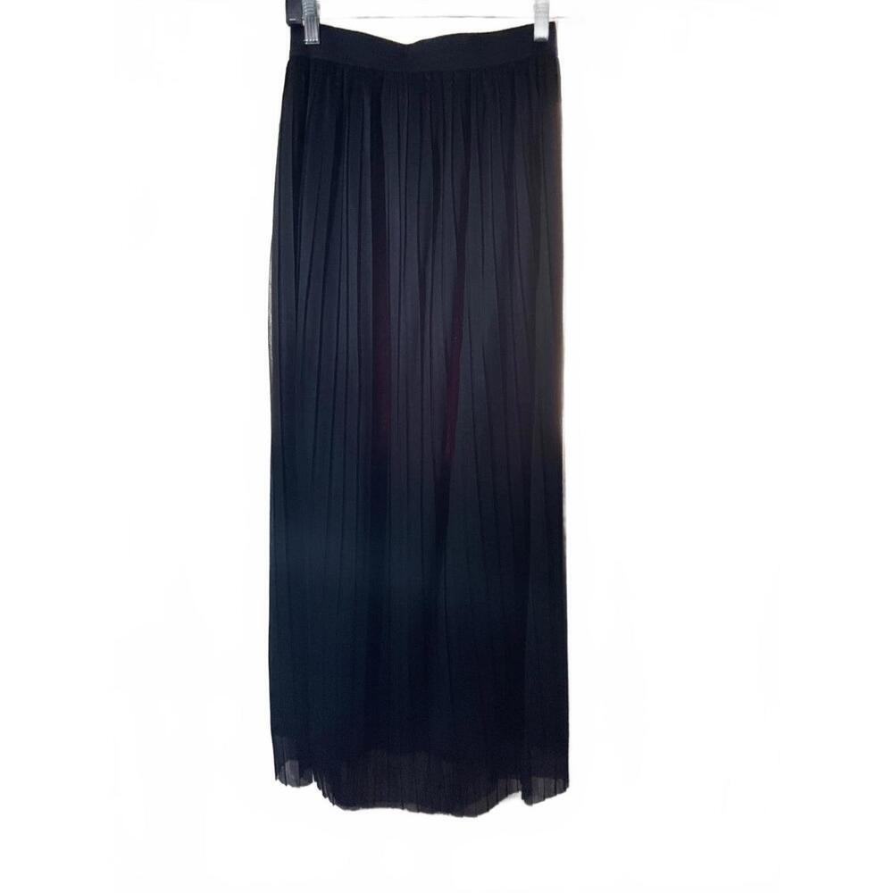 Petticoat Alley Maxi Chiffon Pleated skirt Size M